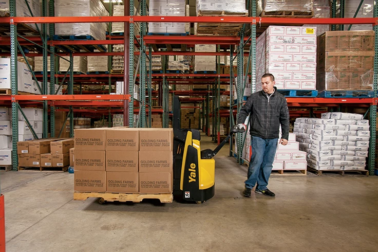 Walkie low lift pallet truck | Walkie pallet jack | Yale